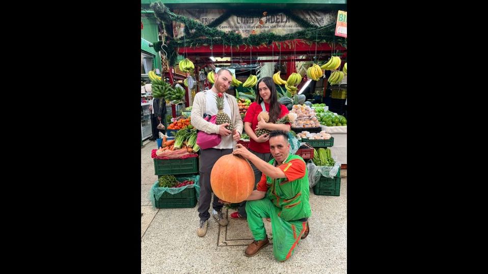 Sabores de Colombia: Brunch Tour en Paloquemao foto 5