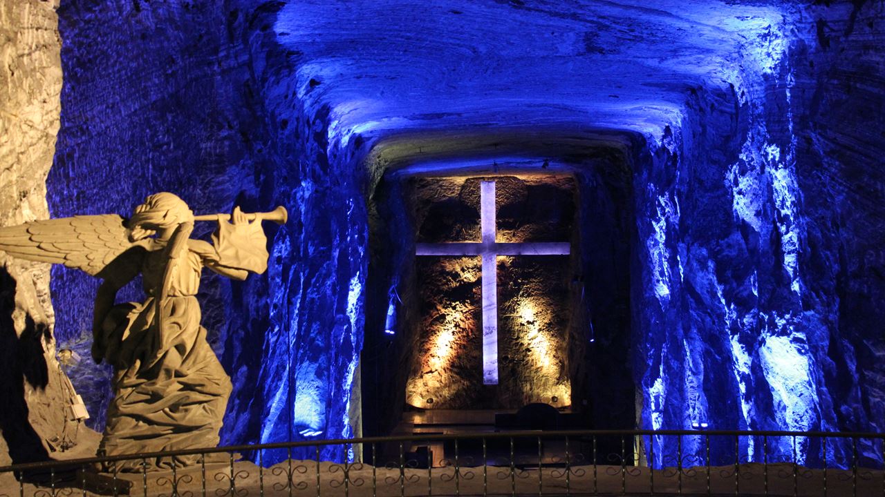 Catedral De Sal De Zipaquirá Y Laguna De Guatavita, Tour Privado Desde Bogotá foto 1