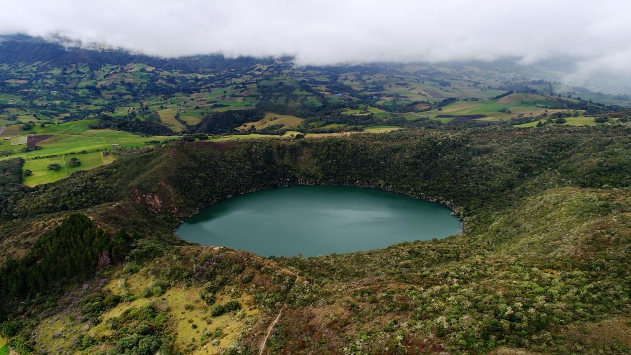 Catedral De Sal De Zipaquirá Y Laguna De Guatavita, Tour Privado Desde Bogotá foto 4