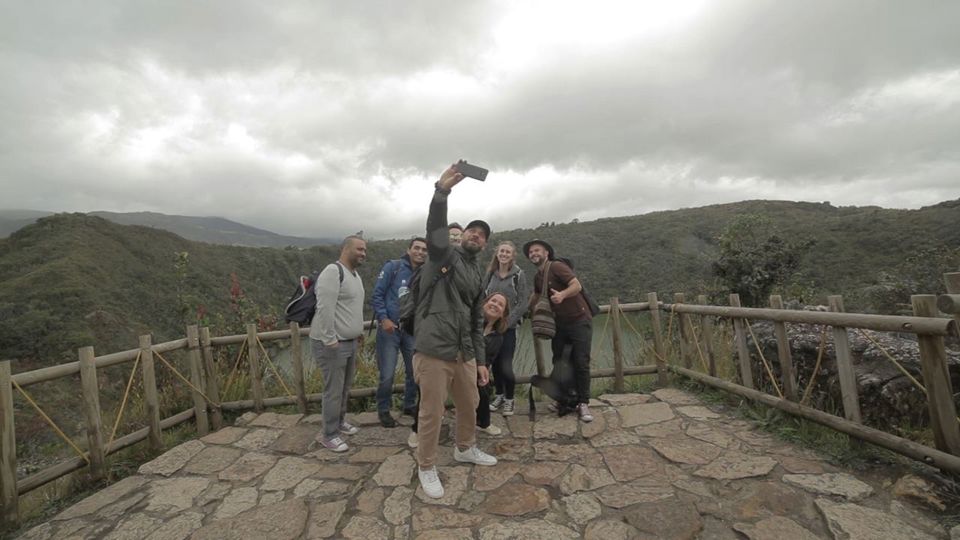 Casa Loca e Laguna Sagrada de Guatavita foto 2