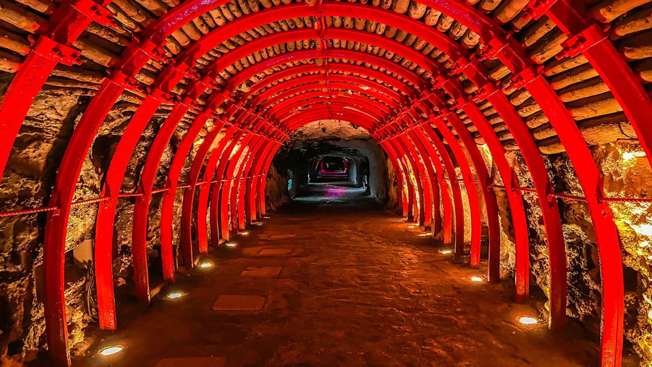 Group Tour To The Zipaquirá Salt Cathedral (4)