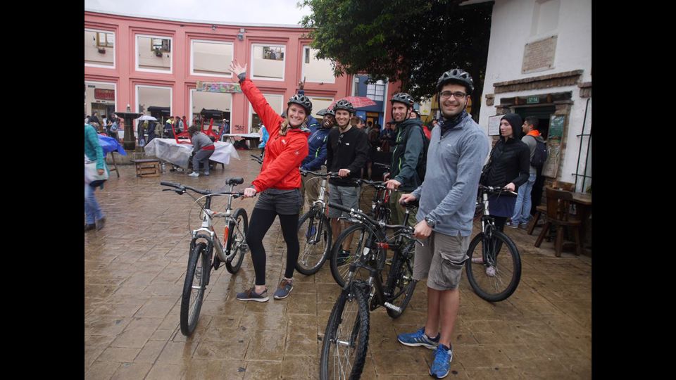 Graffiti Tour da Candelaria a Santa Fé de Bicicleta foto 2