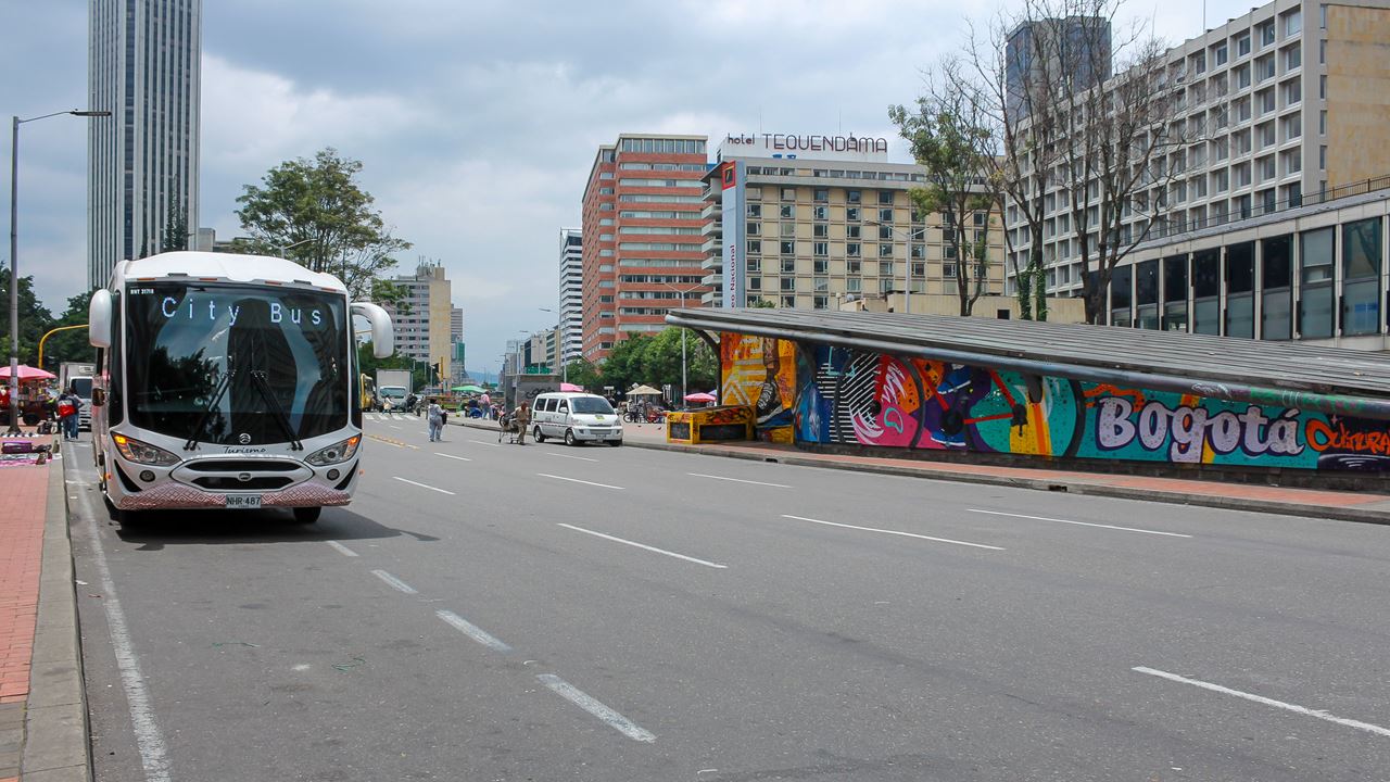 Bogotá At Your Pace: Hop On Hop Off Tourist Bus